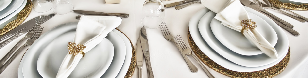 How to set a proper wedding reception dinner table