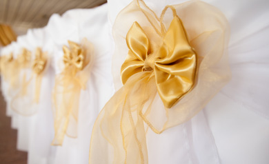 Explore 5 Ways to Tie a Wedding Chair Bow or Sash
